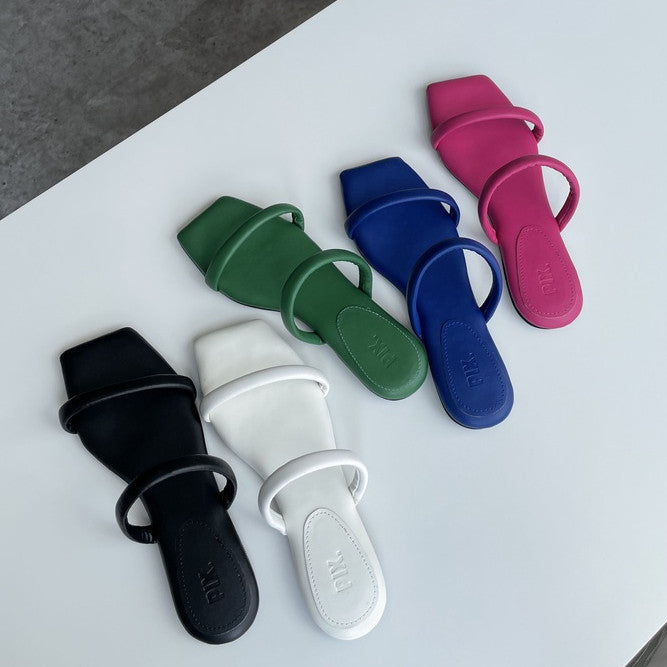 Pippa Sandal