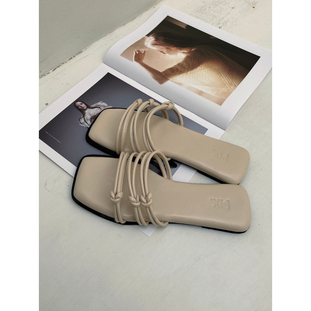 Pia Sandal