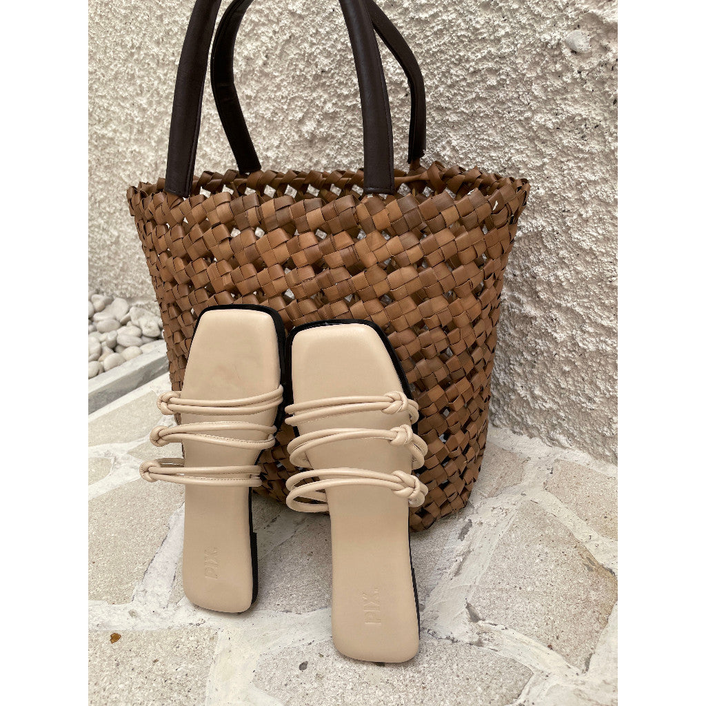 Pia Sandal