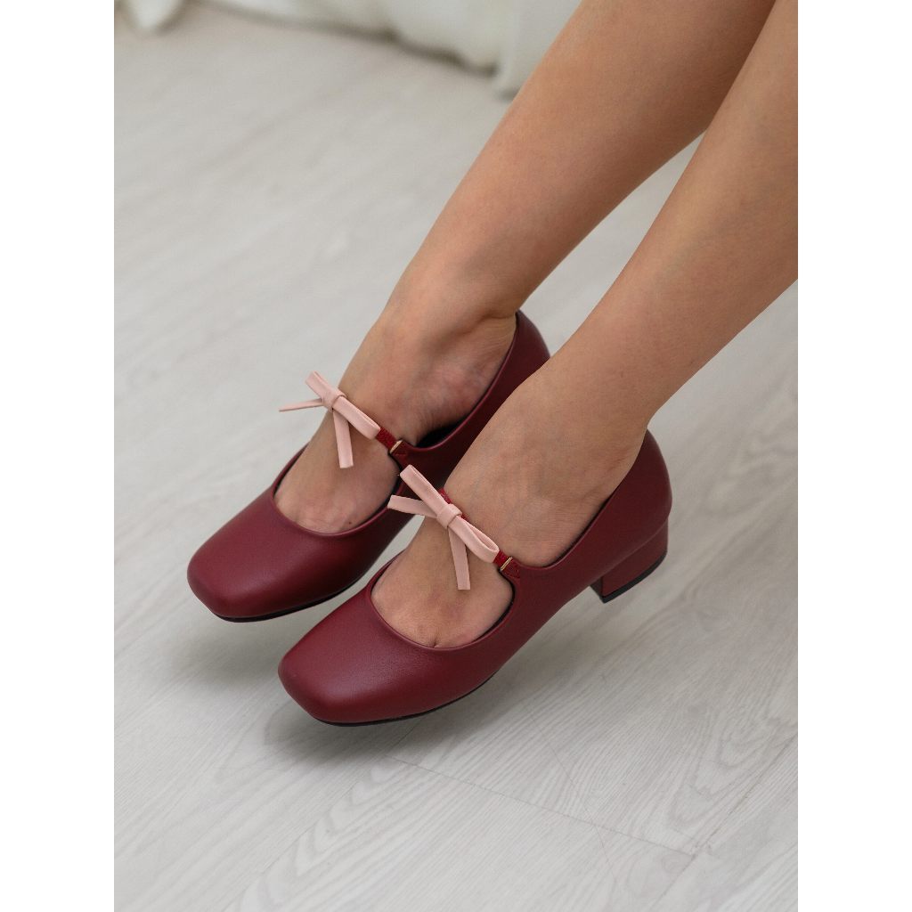 Eve Ribbon Flat Shoe