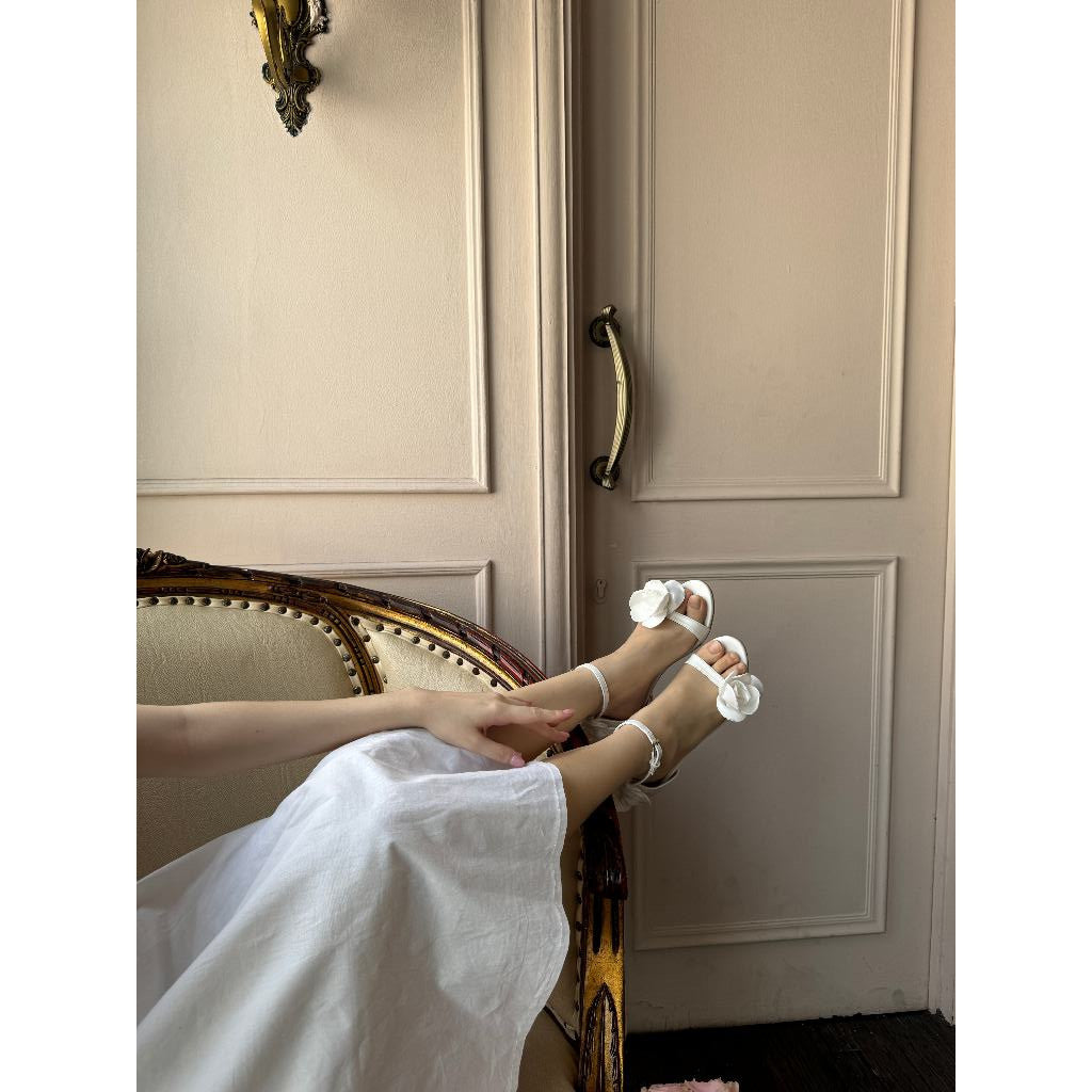 Briar Rose Heel