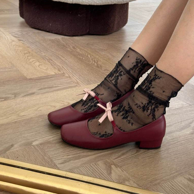 Eve Ribbon Flat Shoe