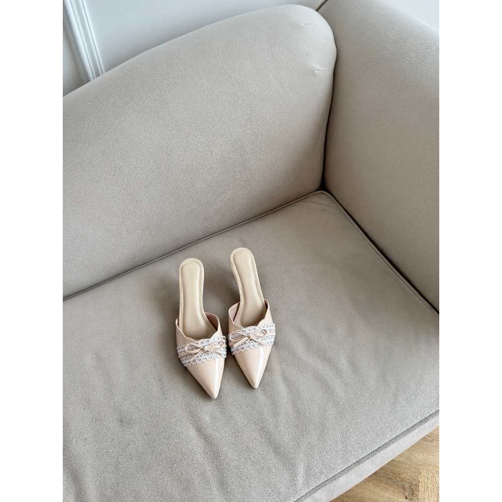 Juliet Bow Lace Heel