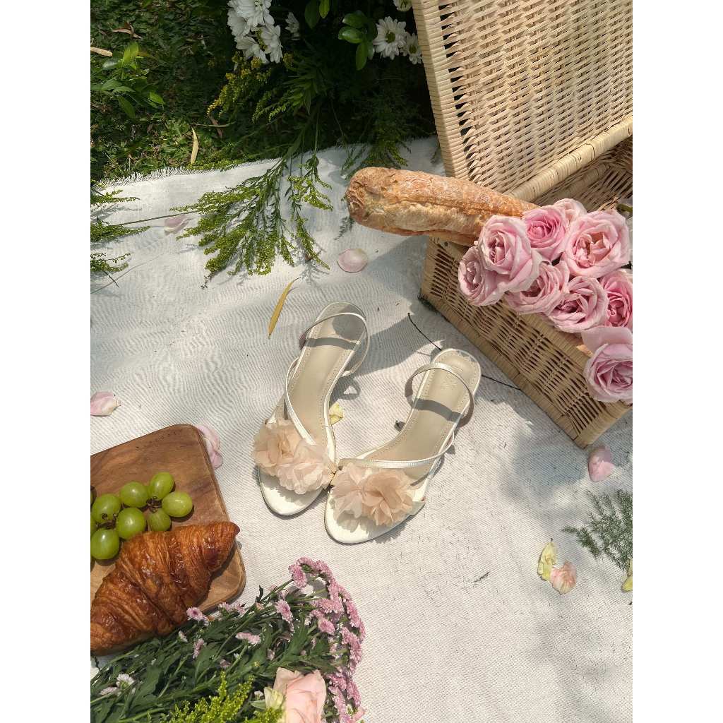 Peony Heel