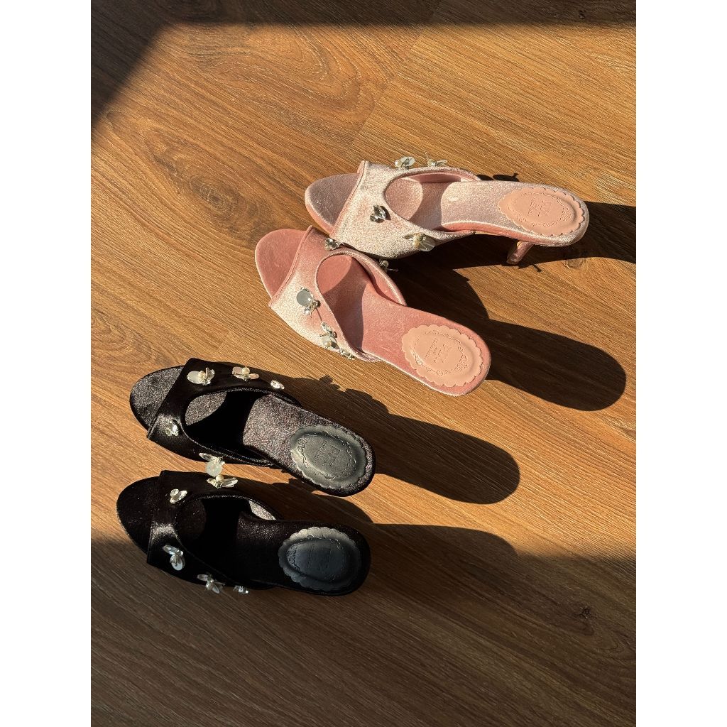 Papillon Heel