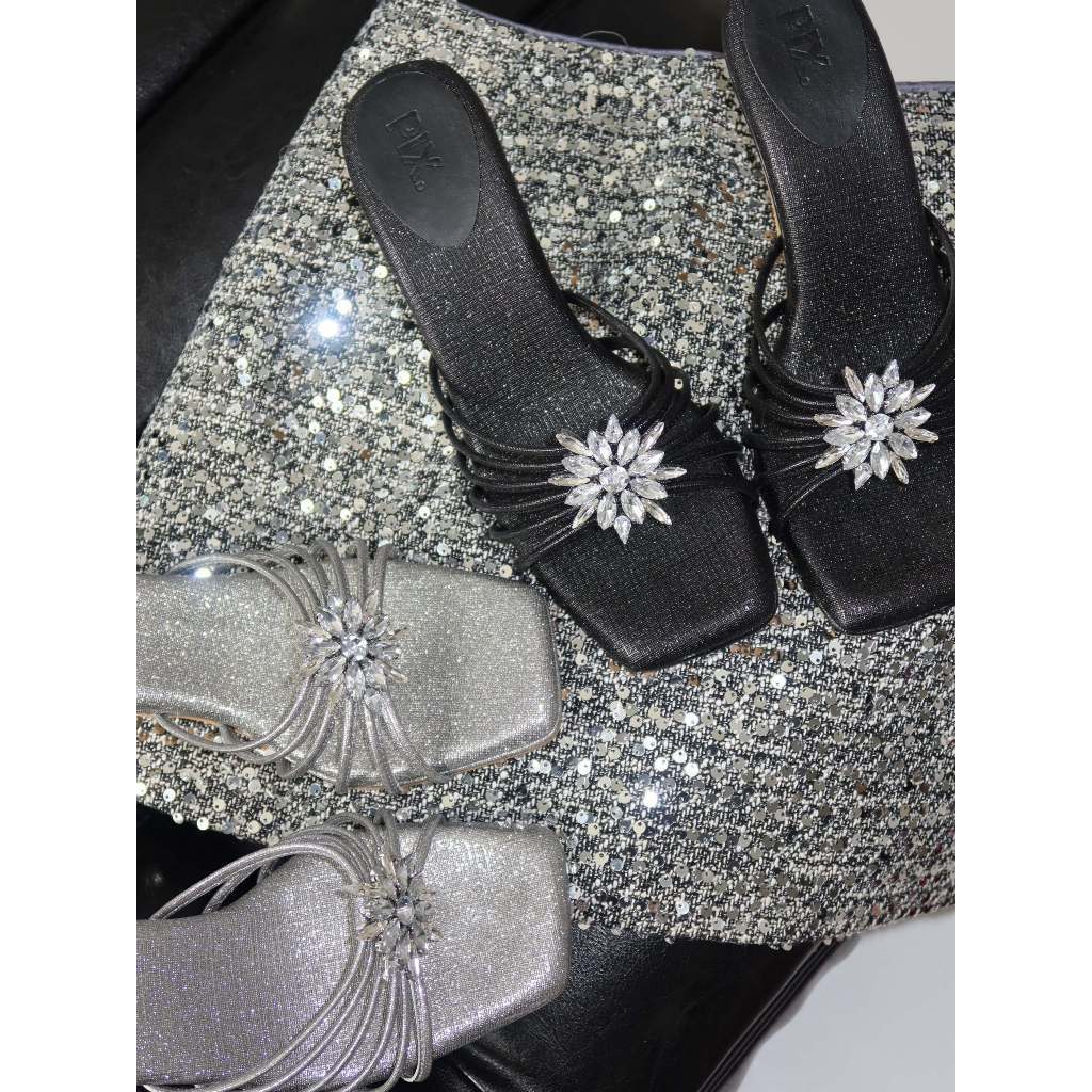 Elsa Heel