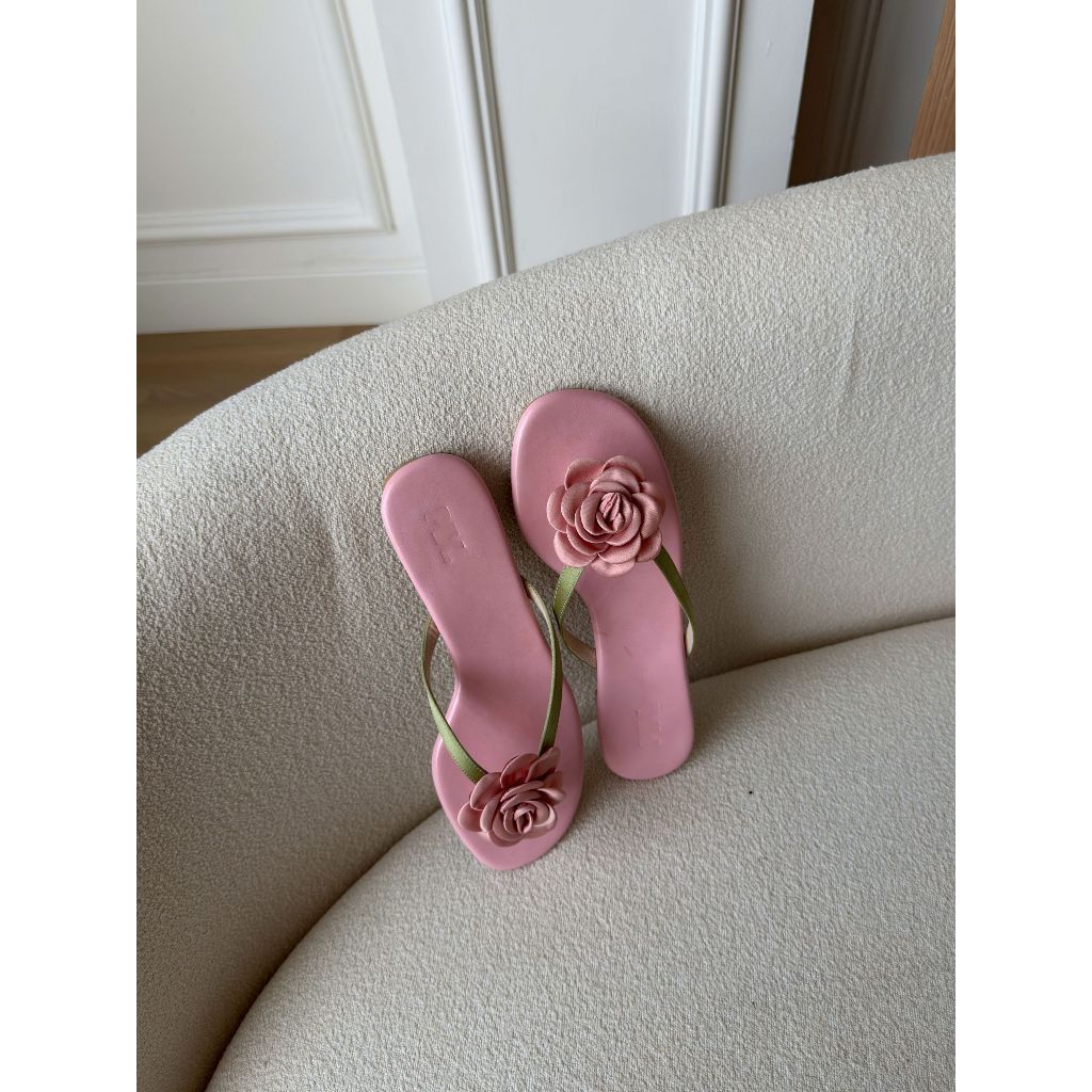 Camellia Sandal