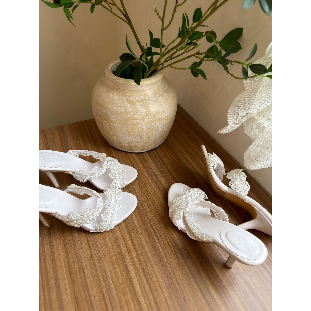 Lune Heel