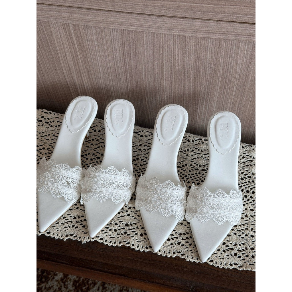 Blanche Heel